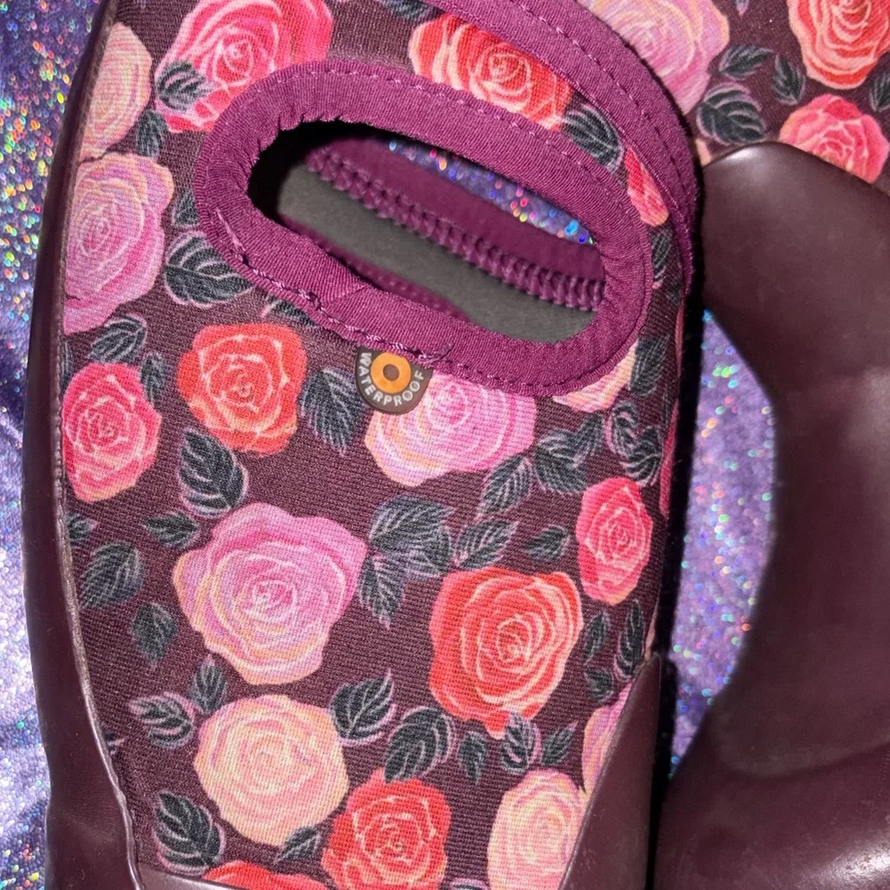 Bogs Floral Rose Print Boots
